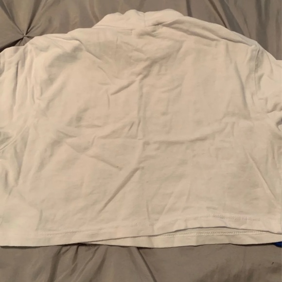 Crop Tops - Picture 3 of 5